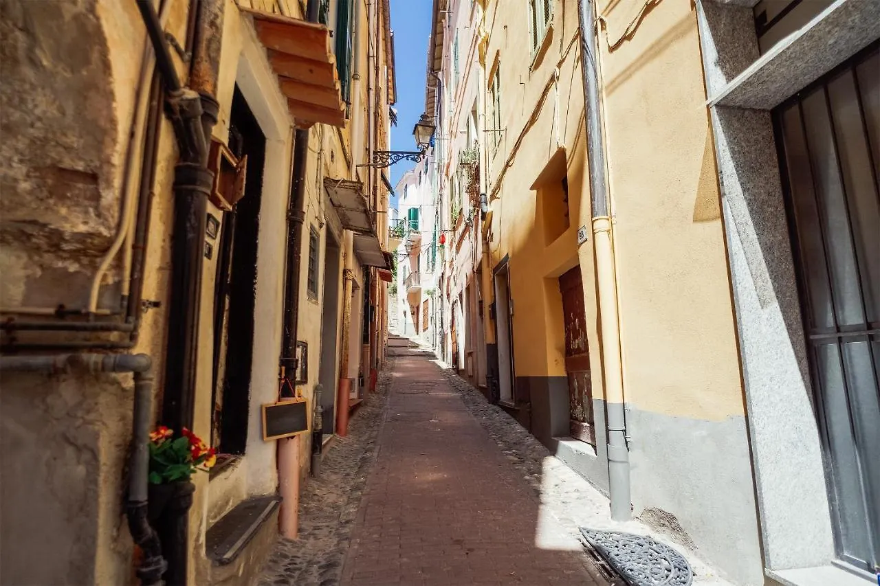 Apartment Costiglioli Central & Elegant Duplex Sanremo
